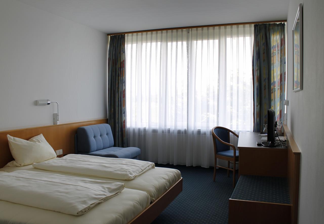 Hotel Schwanau Garni Extérieur photo